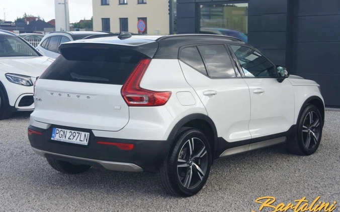Volvo XC 40 cena 135900 przebieg: 60137, rok produkcji 2021 z Nowy Targ małe 232